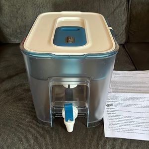 Brand New never used no box. Water Filter Dispenser